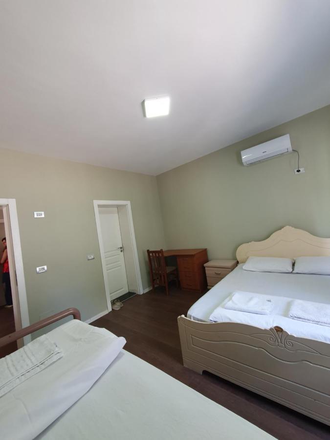 Klerichi Hotel Tirana Værelse billede
